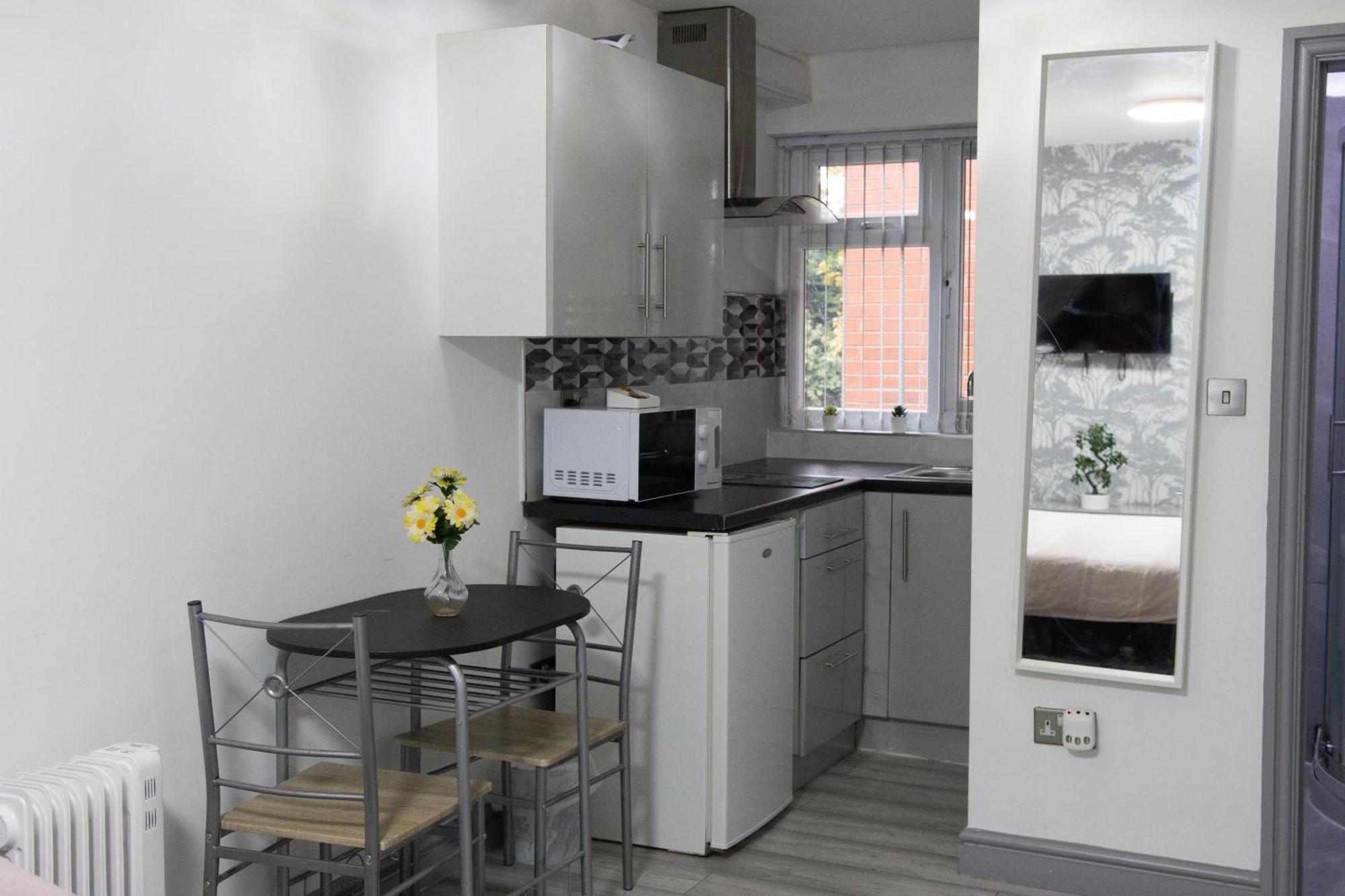 Hills View Apartments Manchester Exterior foto